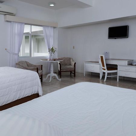 Hotel Zaracay Santo Domingo de los Colorados Rom bilde